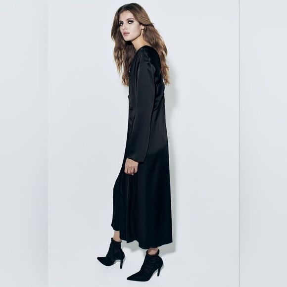 Zara Studio Ruched pleat Long Dress Limited Edition V-neck  long flared sleeves - Picture 7 of 16
